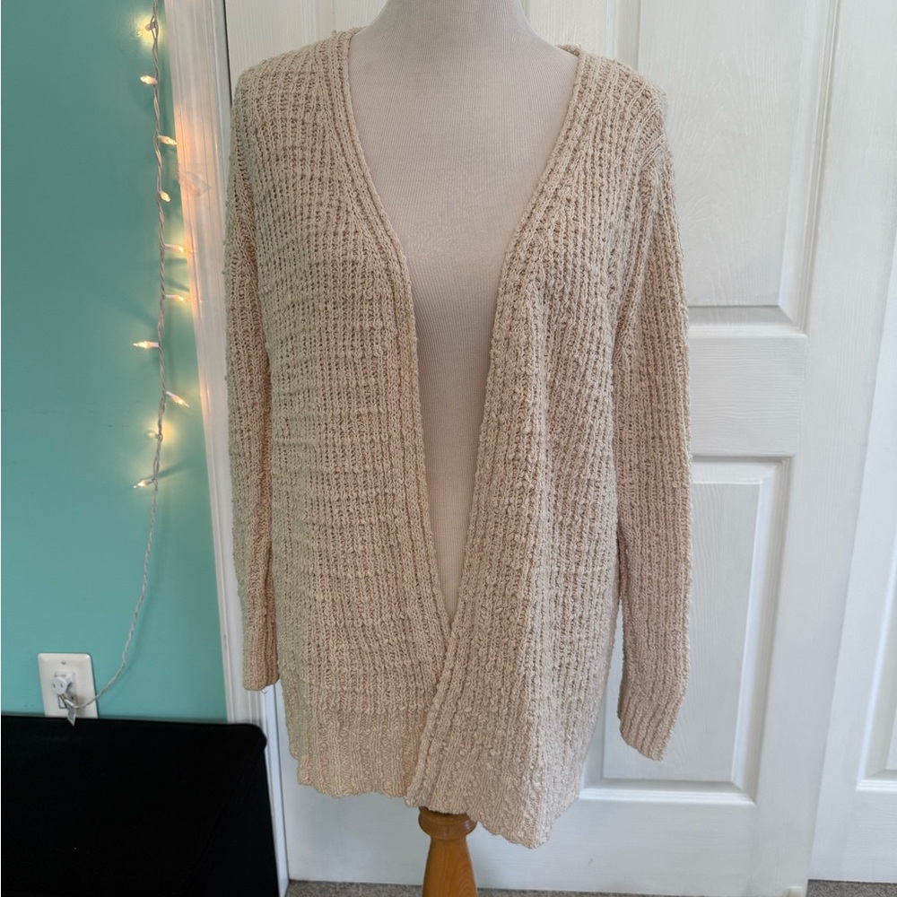 Tan Beige Cozy Knit Cardigan Medium